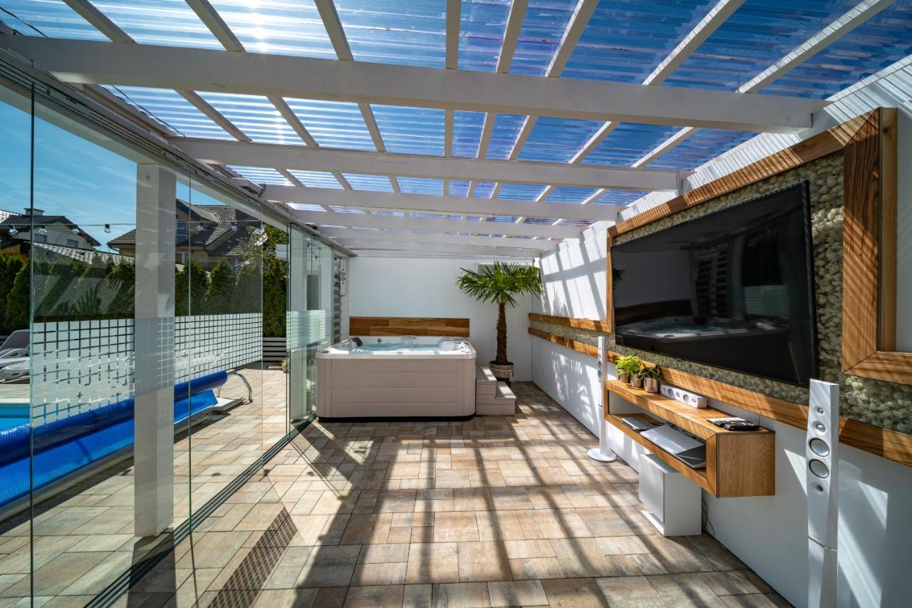 Apartmán Orbisa Bis Leba Exteriér fotografie